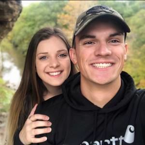 Meet your Posher, Sidney